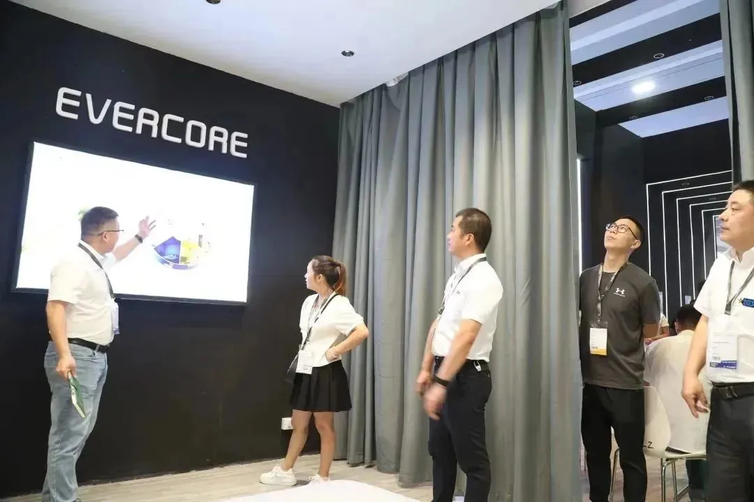 Revisión de la Exposición de Asia ligera | Explorando el misterio de la luz para crear el valor de l